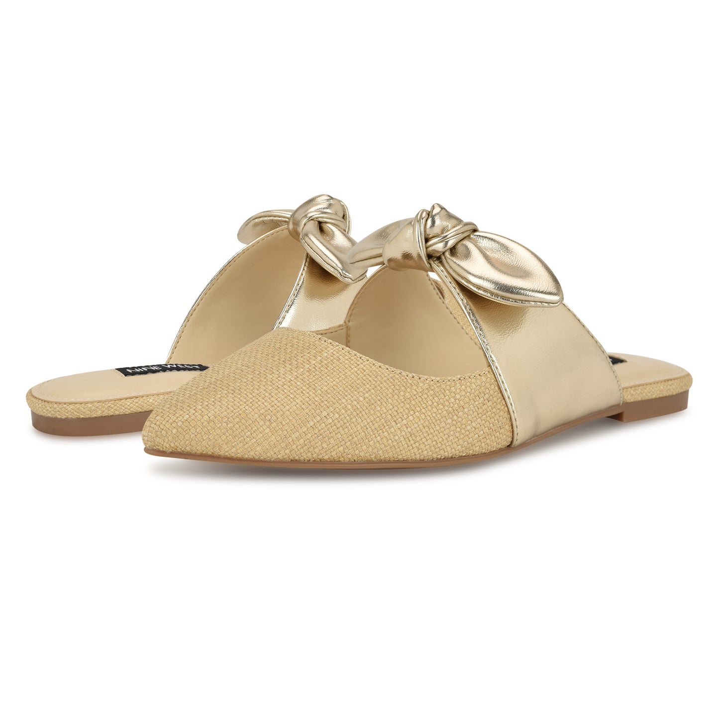 Flat Bowin2 Nude