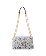Angelina Convertible Xbdy Flap Navy Floral Logo