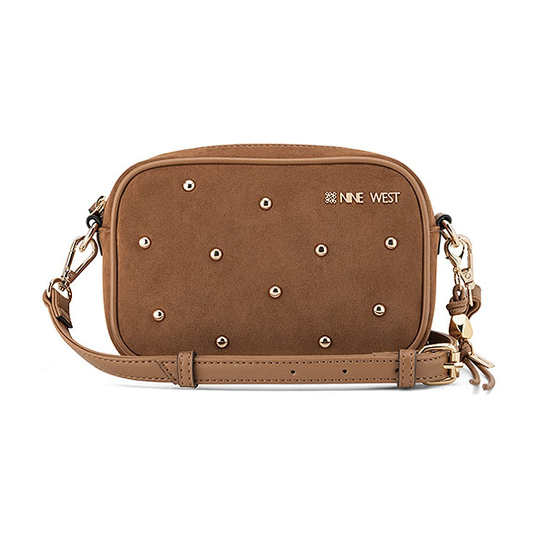 Cartera Nine West Camera Crossbody w/ Charm Daciana Toffee