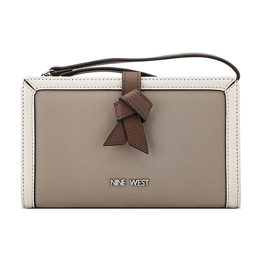 Billetera Nine West SLG Phone Wristlet Isidore Cocoa Multi
